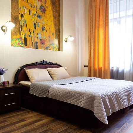 Royal Apartment On Pushkinskaya คาร์คิฟ ภายนอก รูปภาพ