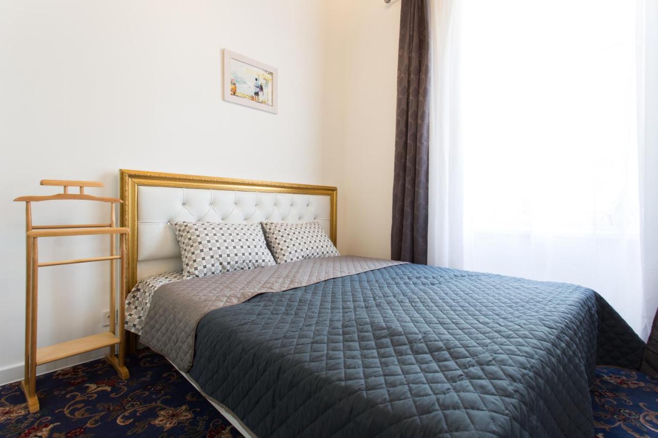 Royal Apartment On Pushkinskaya คาร์คิฟ ภายนอก รูปภาพ